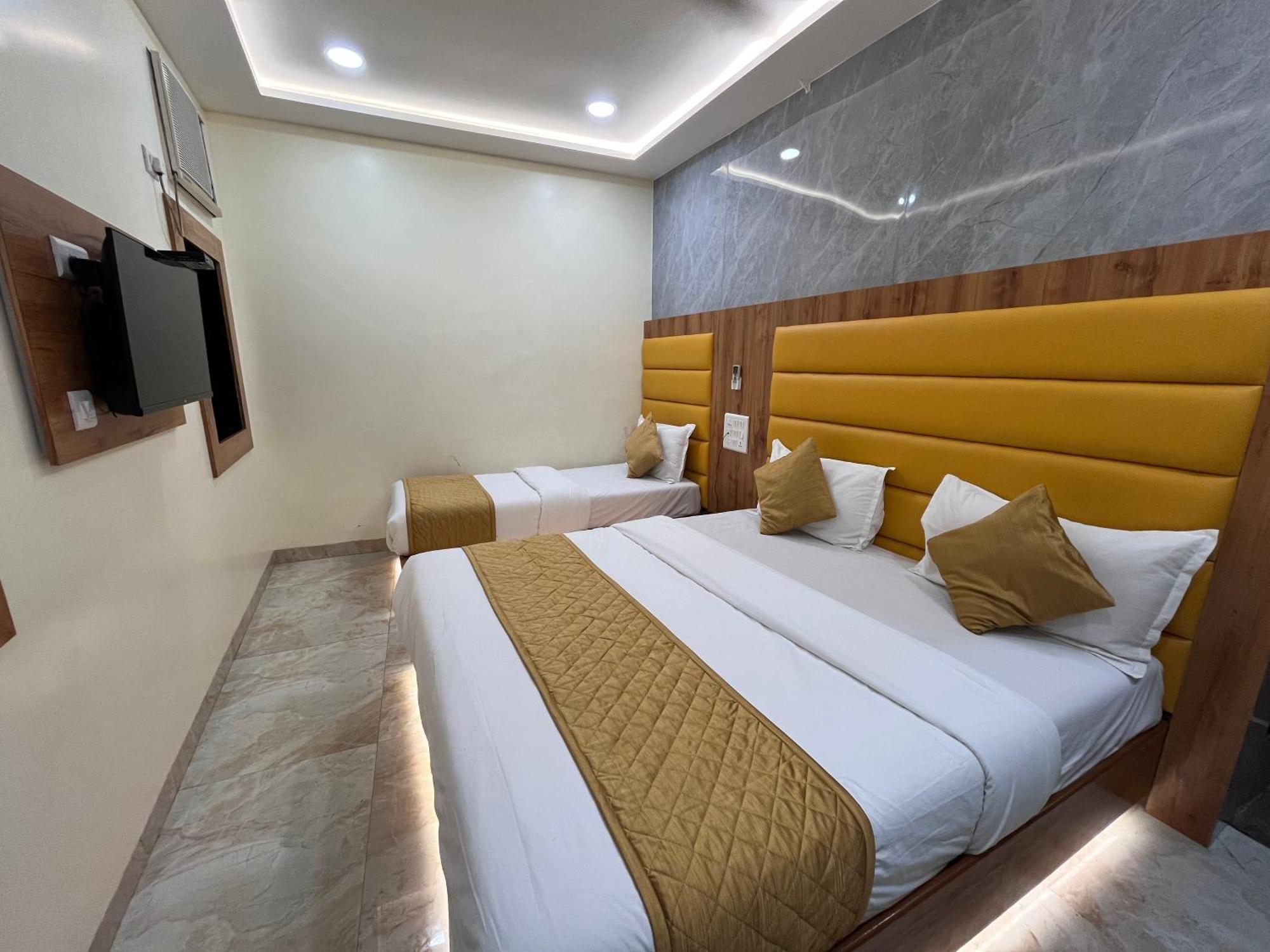 Hotel National - Grant Road Mumbai Exterior photo