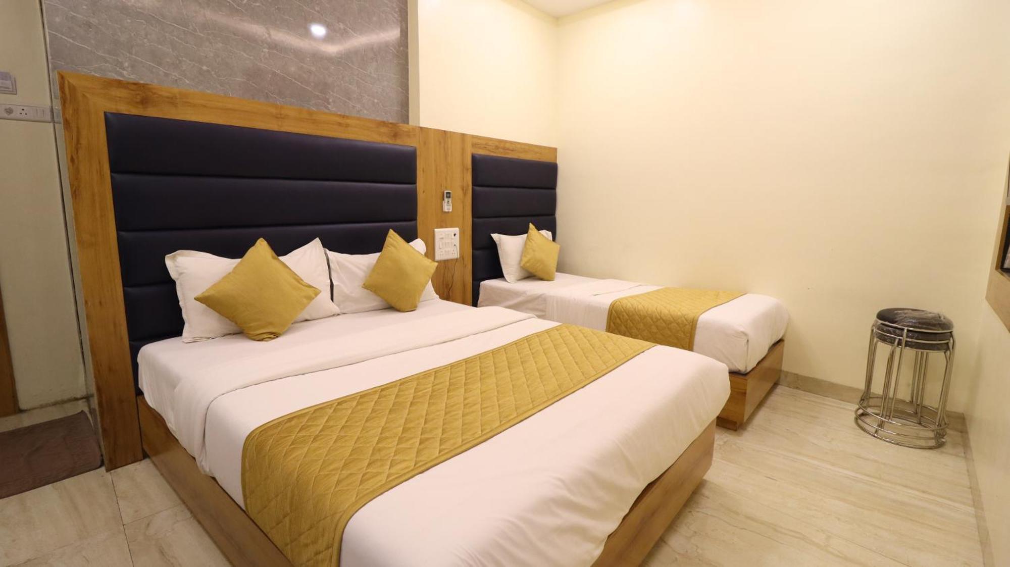 Hotel National - Grant Road Mumbai Exterior photo