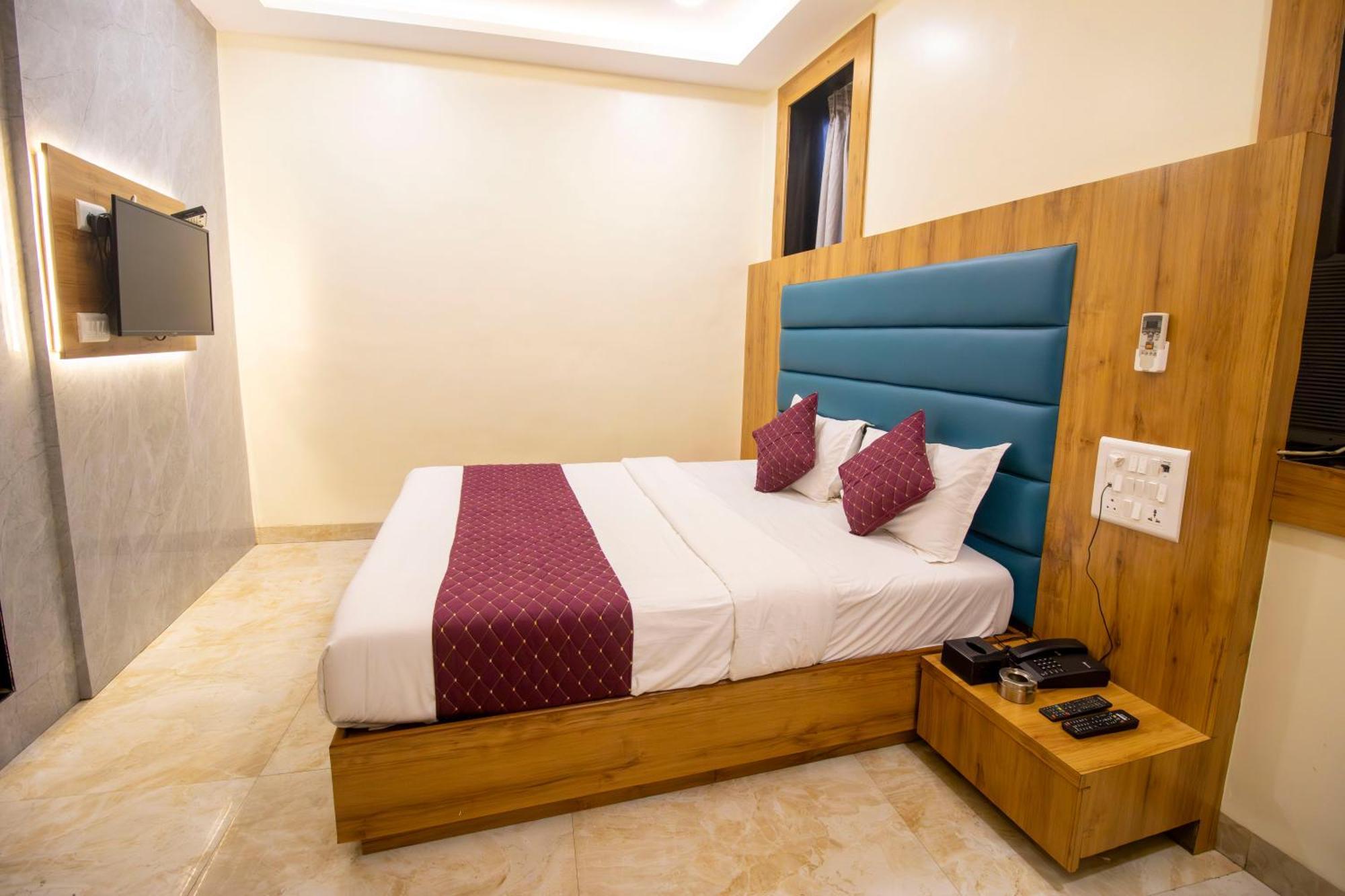 Hotel National - Grant Road Mumbai Exterior photo